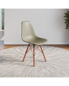 Cadeira Eames Estilo Moderno em Ferro Cobre com Assento Fendi