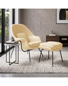 Poltrona Womb Chair com Puff Bouclê Base Preta Linha Premium Leitura Descanso Sala Moderna - Areia