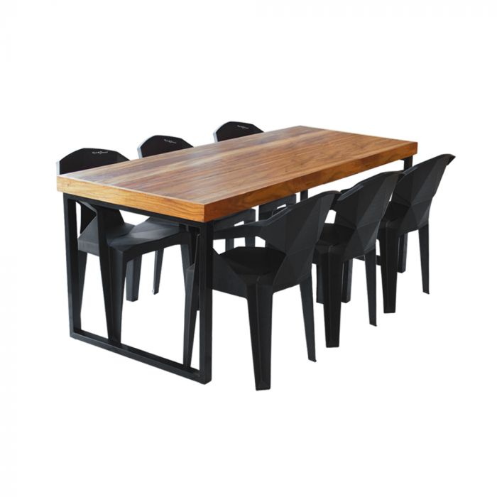 Conjunto de Mesa e Cadeiras de Plástico Preta